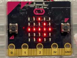 教室明るさ調査マップで遊ぶ様子